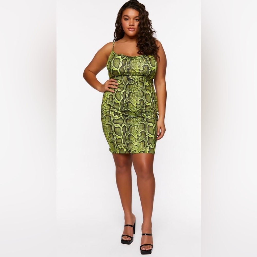 Plus Size Snakeskin Print Mini Dress